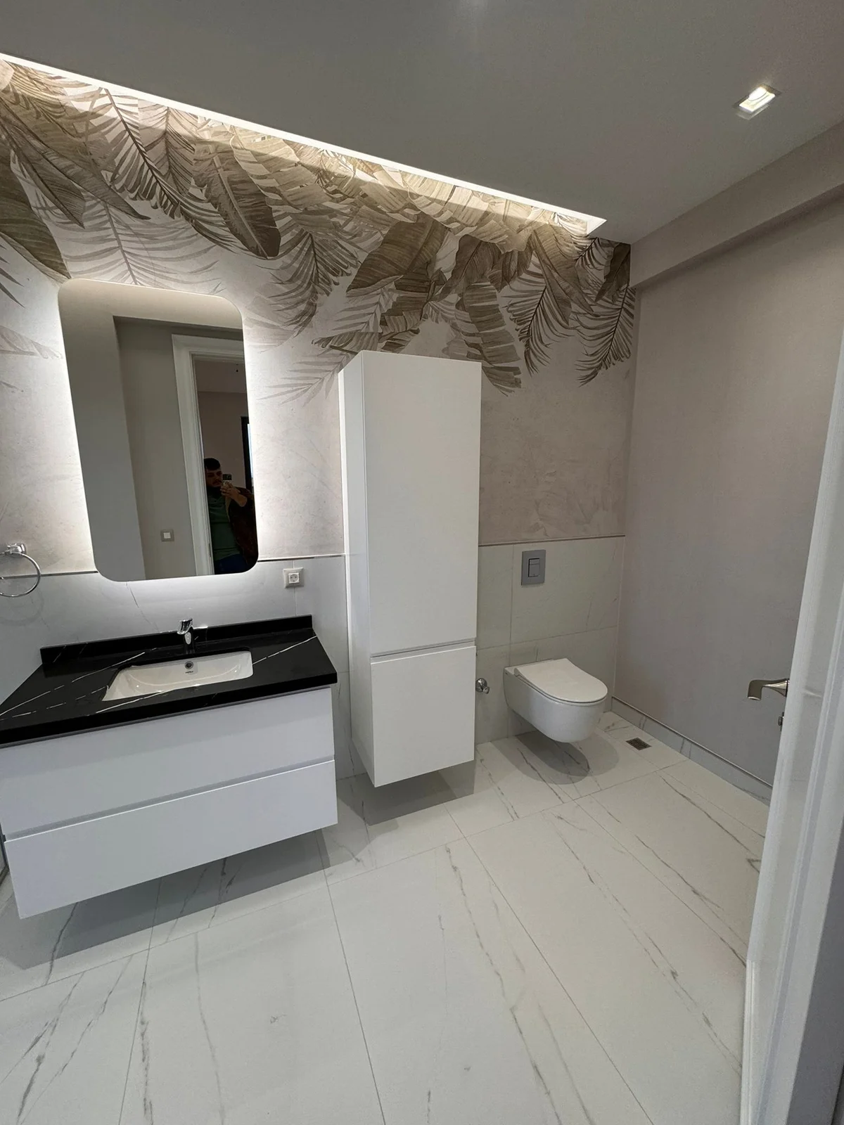 Designer Floating Vanity and Cove Lighting in Voorhees NJ